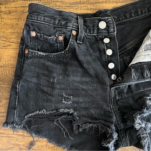 Levi’s 501 Original Cutoff High Rise shorts- Wise Up- Size 4 or 27 - Picture 3 of 14